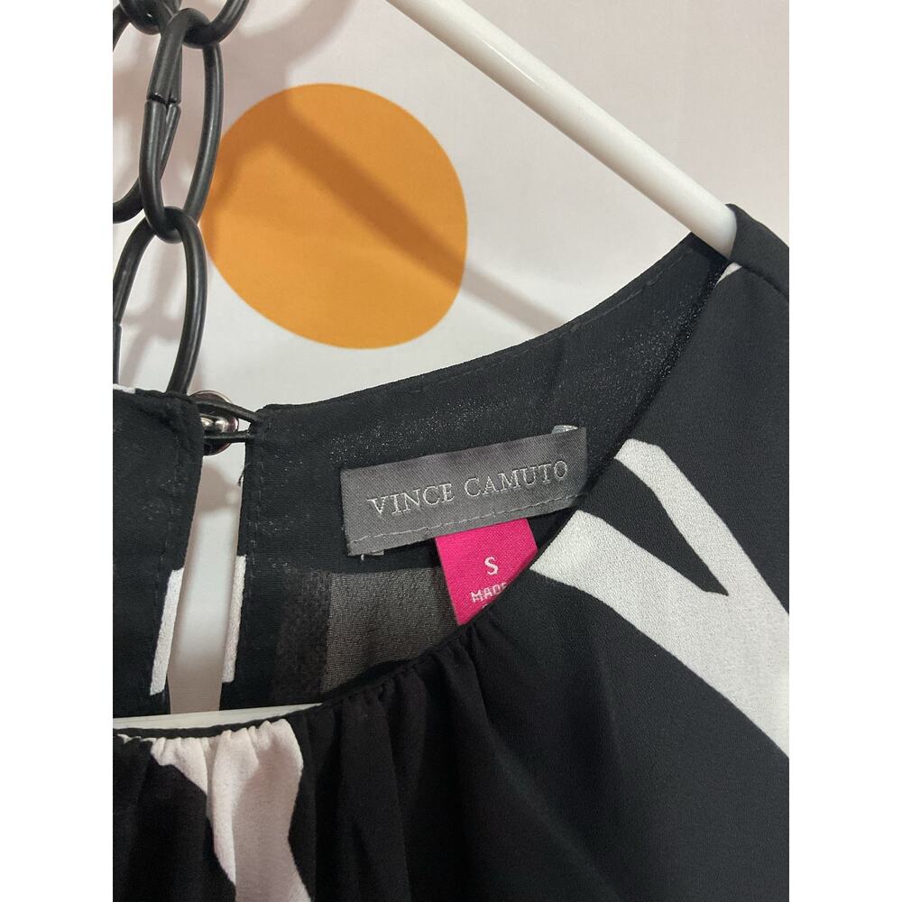 New Vince Camuto Sleeveless Top Size Small - image 3